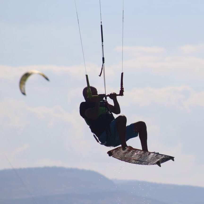 Kite Mechanic kitesurfing — founder of KitesurfBase